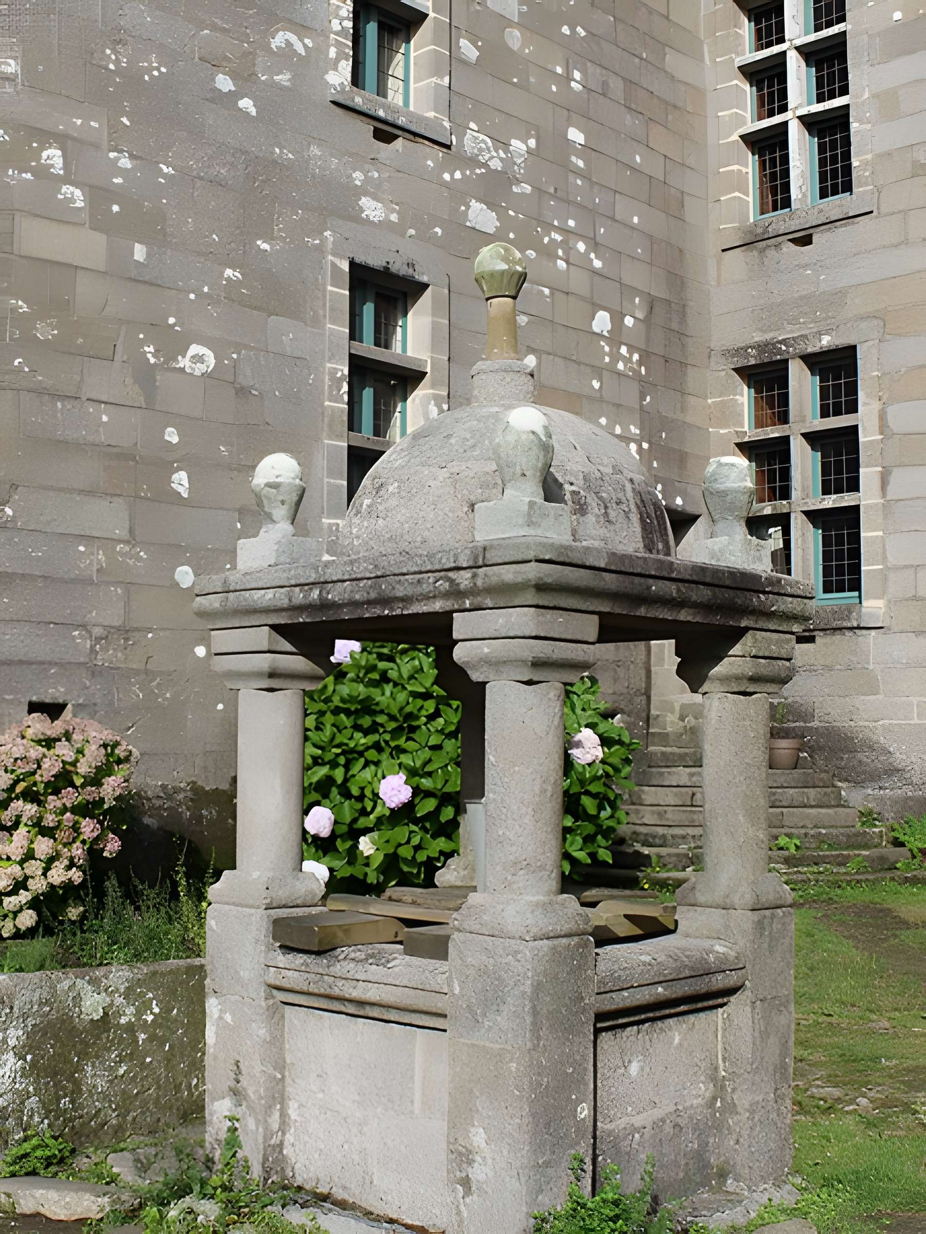 Château de Kergroadès