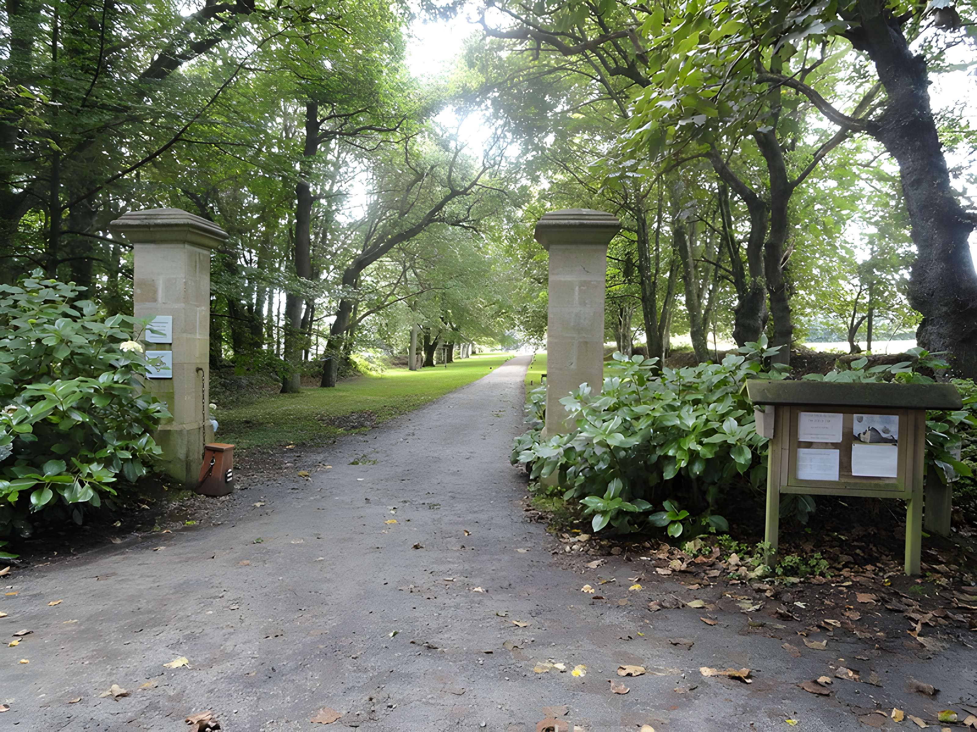 Château de Kergroadès