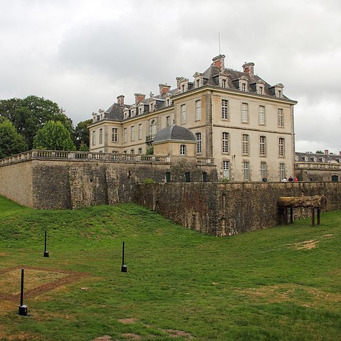 Photo de Château de Kerguéhennec