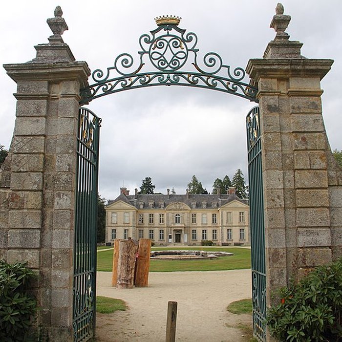 Photo de Château de Kerguéhennec