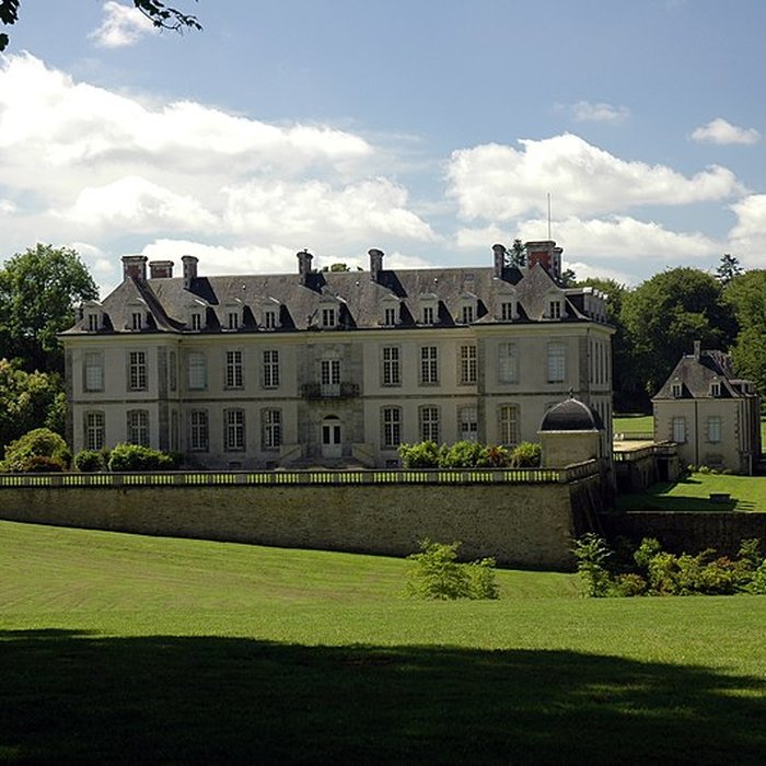 Photo de Château de Kerguéhennec