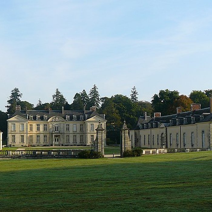 Photo de Château de Kerguéhennec