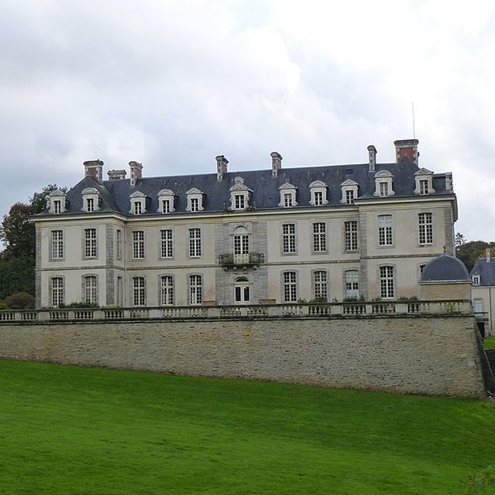 Photo de Château de Kerguéhennec
