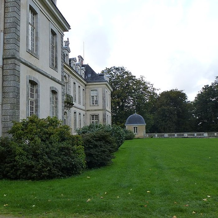 Photo de Château de Kerguéhennec