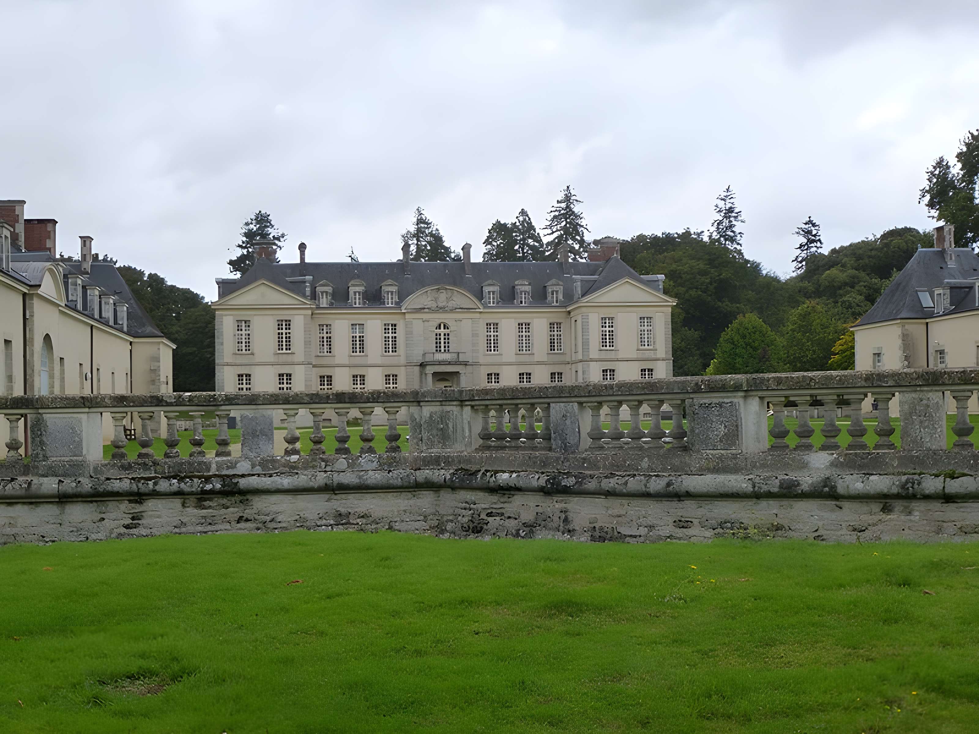 Château de Kerguéhennec