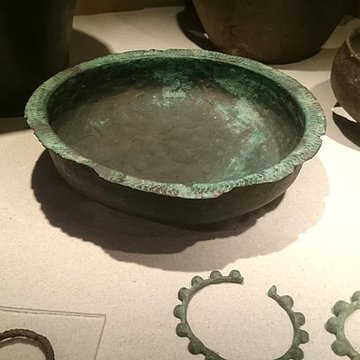 Six sépultures circulaires sous tertre tumulaire de Bono