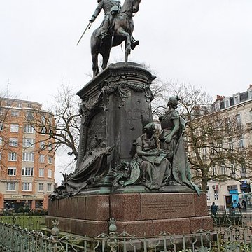Statue de Faidherbe à Lille