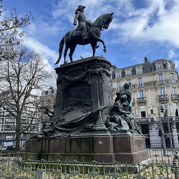 Statue de Faidherbe à Lille