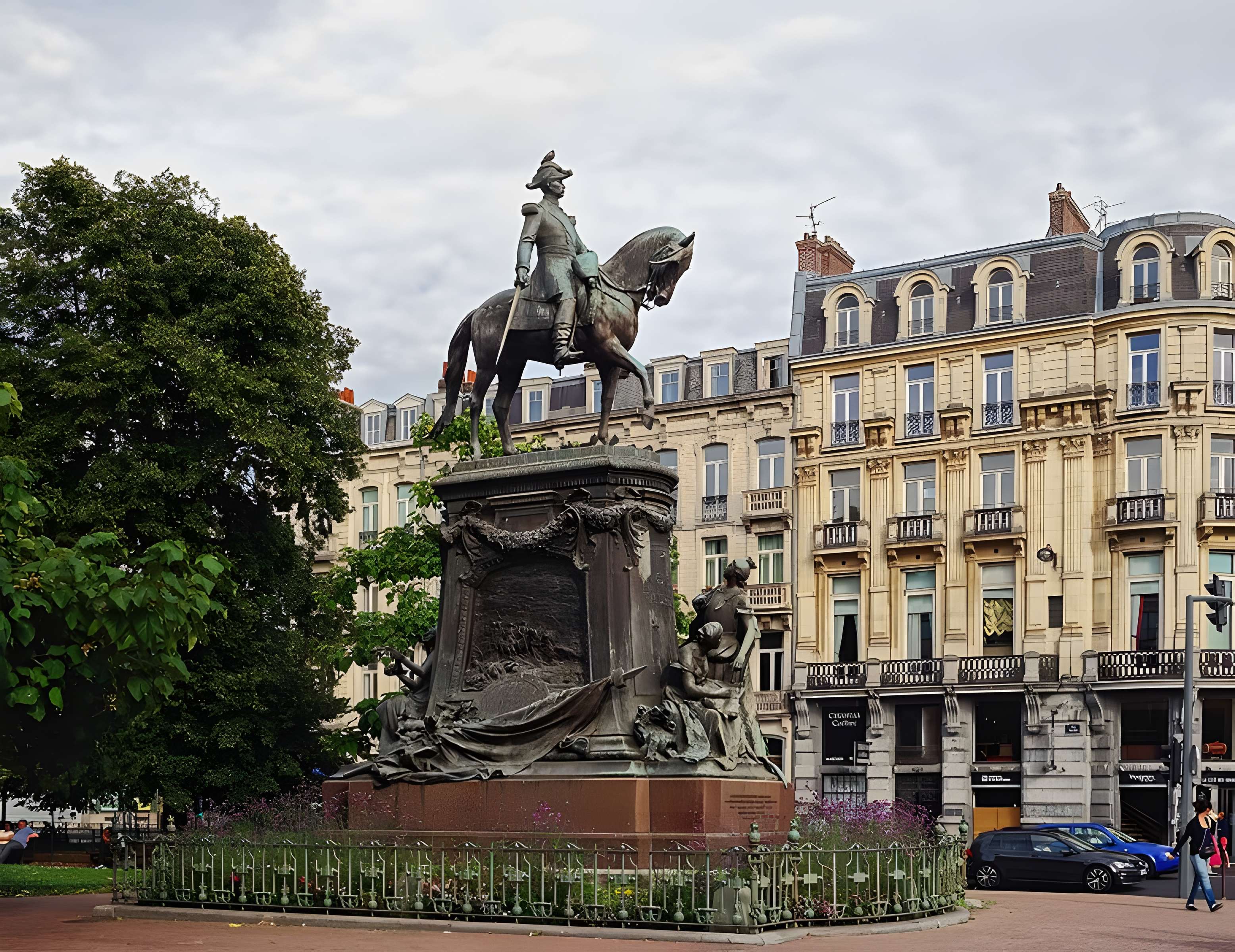 Statue de Faidherbe à Lille