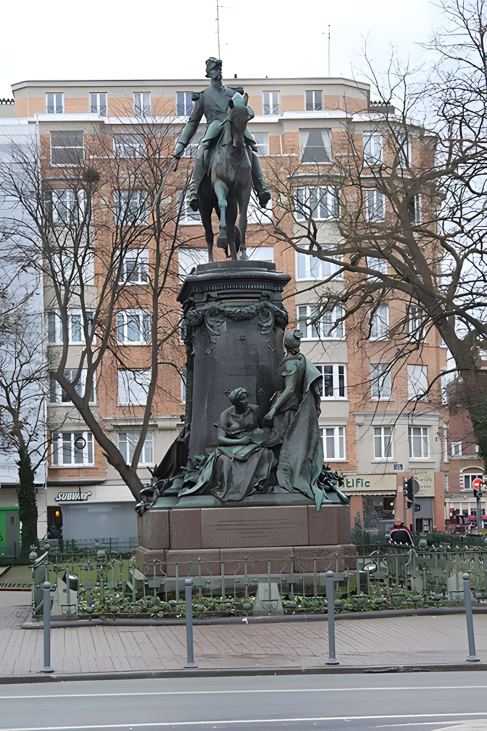 Statue de Faidherbe à Lille