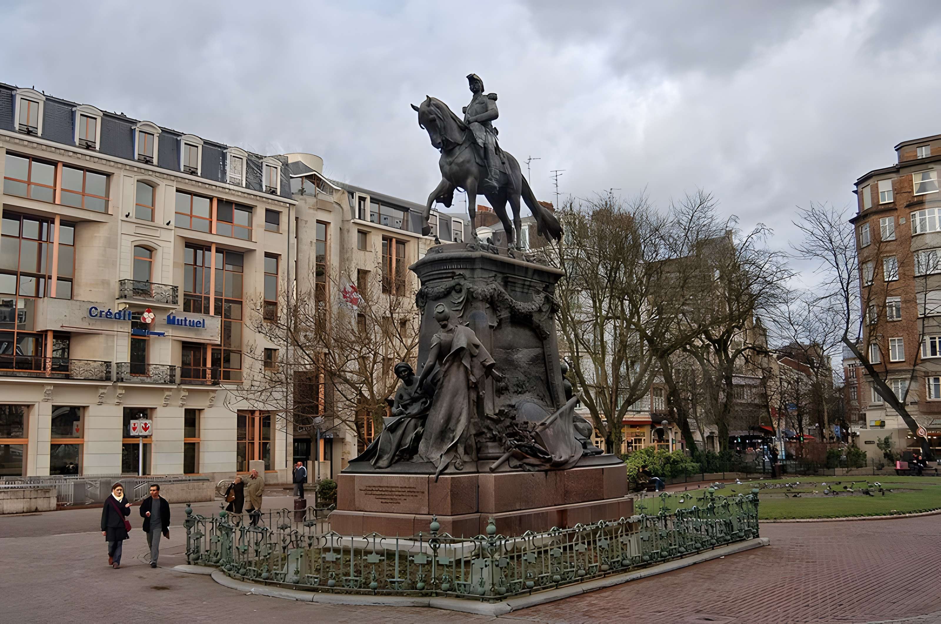 Statue de Faidherbe à Lille