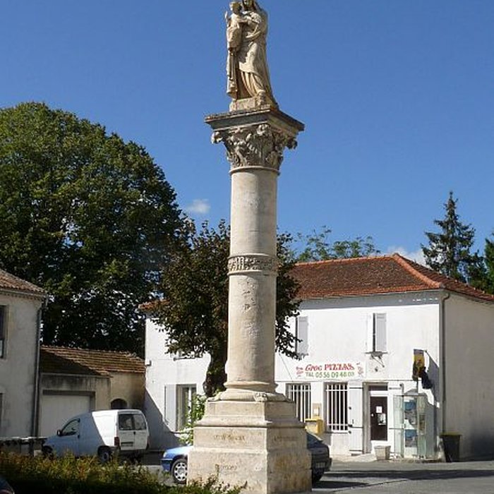 Photo de Statue de la Vierge de Saint-Germain-dEsteuil