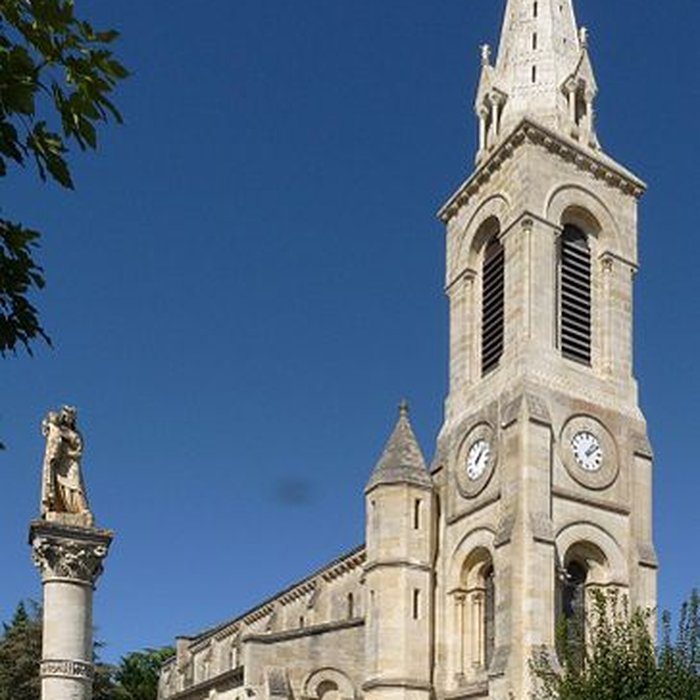 Photo de Statue de la Vierge de Saint-Germain-dEsteuil