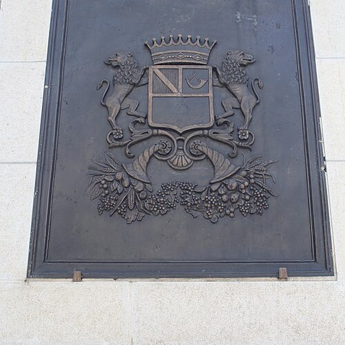 Photo de Statue du général Lecourbe à Lons-le-Saunier