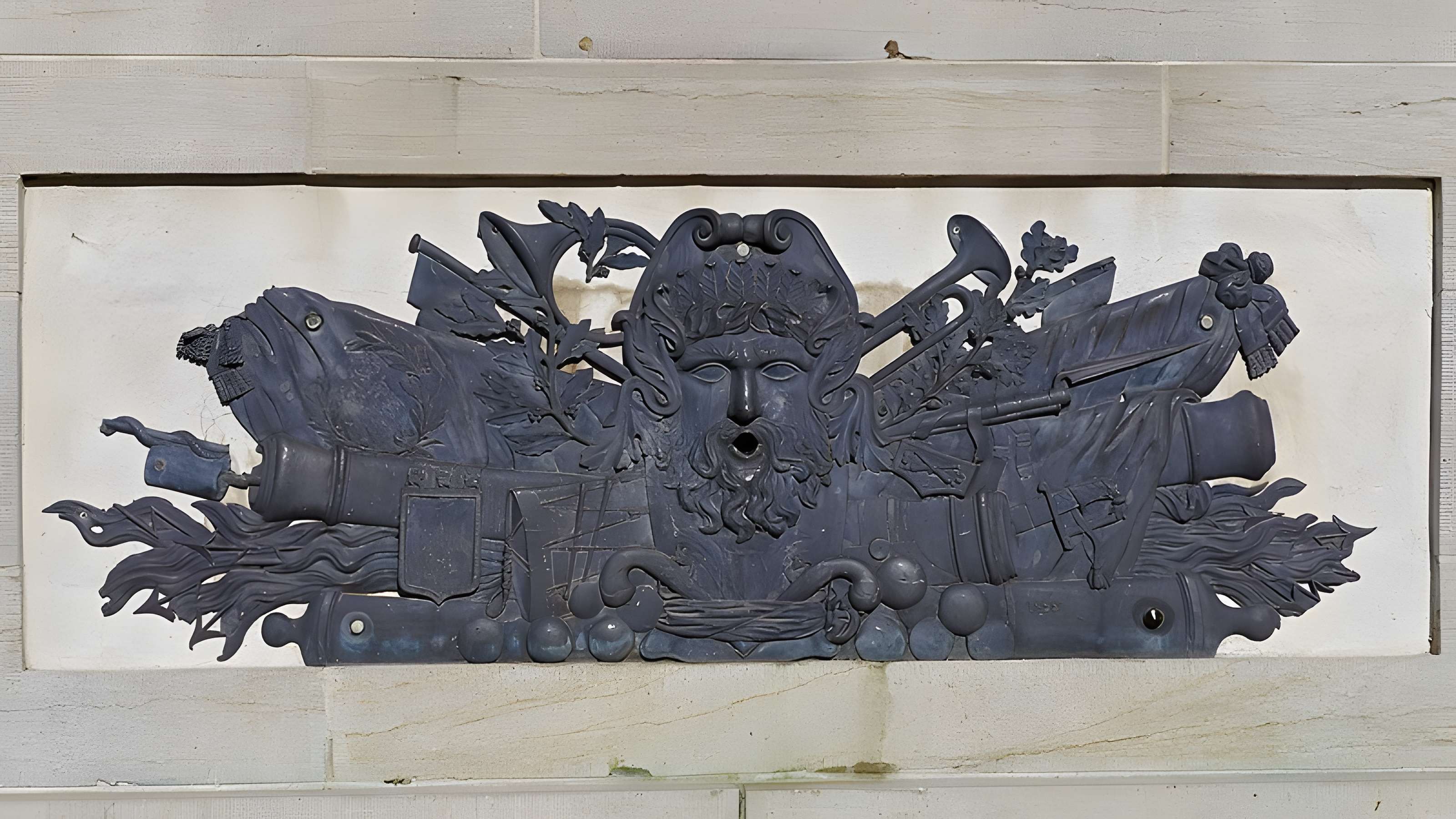 Statue du général Lecourbe à Lons-le-Saunier