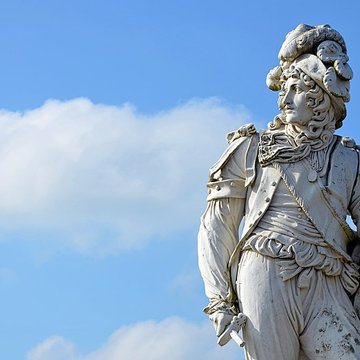 Statue du maréchal de Tourville à Tourville-sur-Sienne