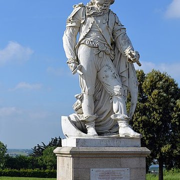 Statue du maréchal de Tourville à Tourville-sur-Sienne