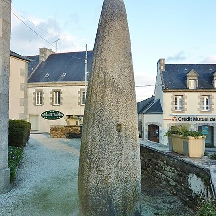 Photo de Stèle gauloise de Plonéour-Lanvern