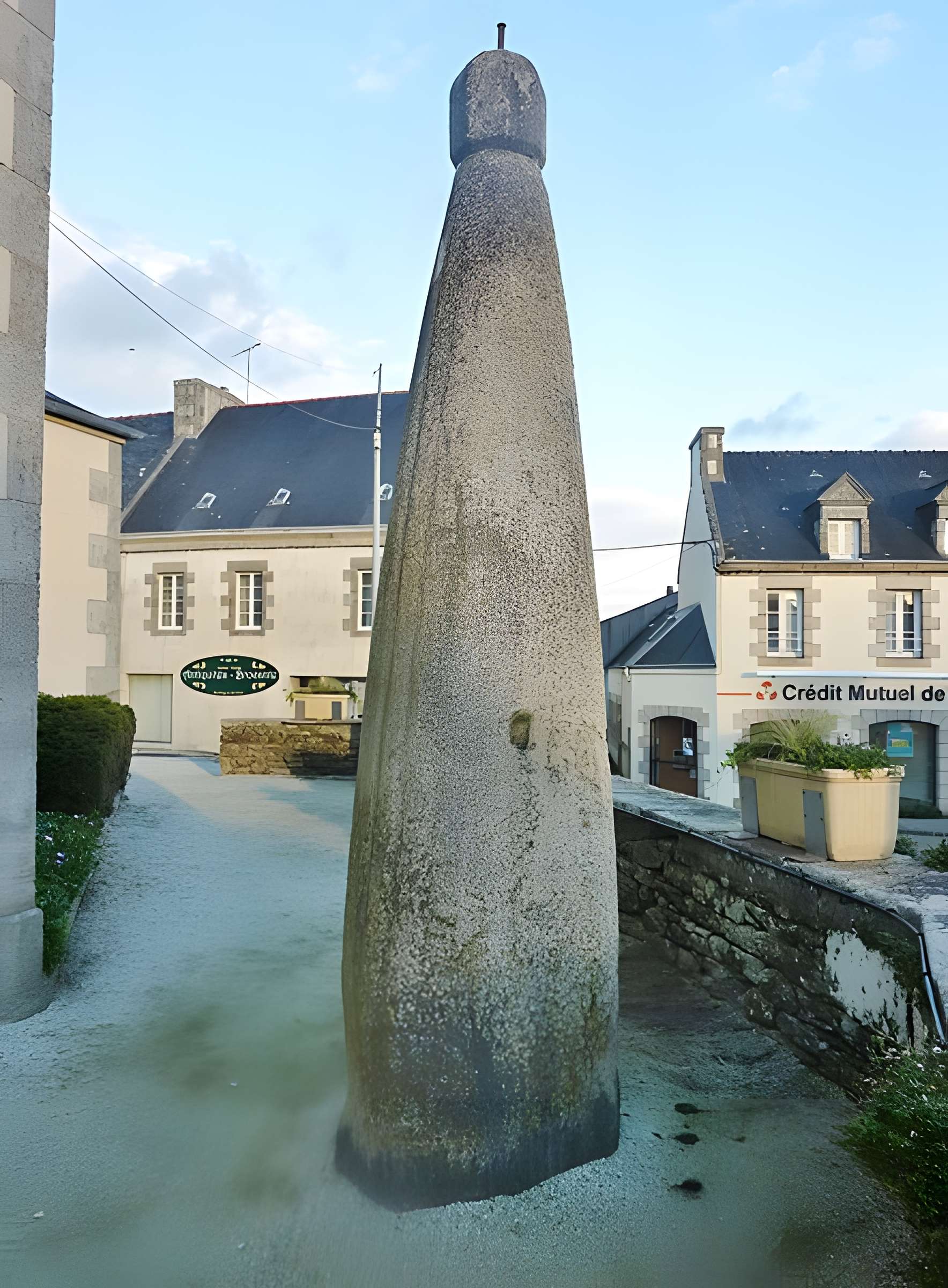 Stèle gauloise de Plonéour-Lanvern