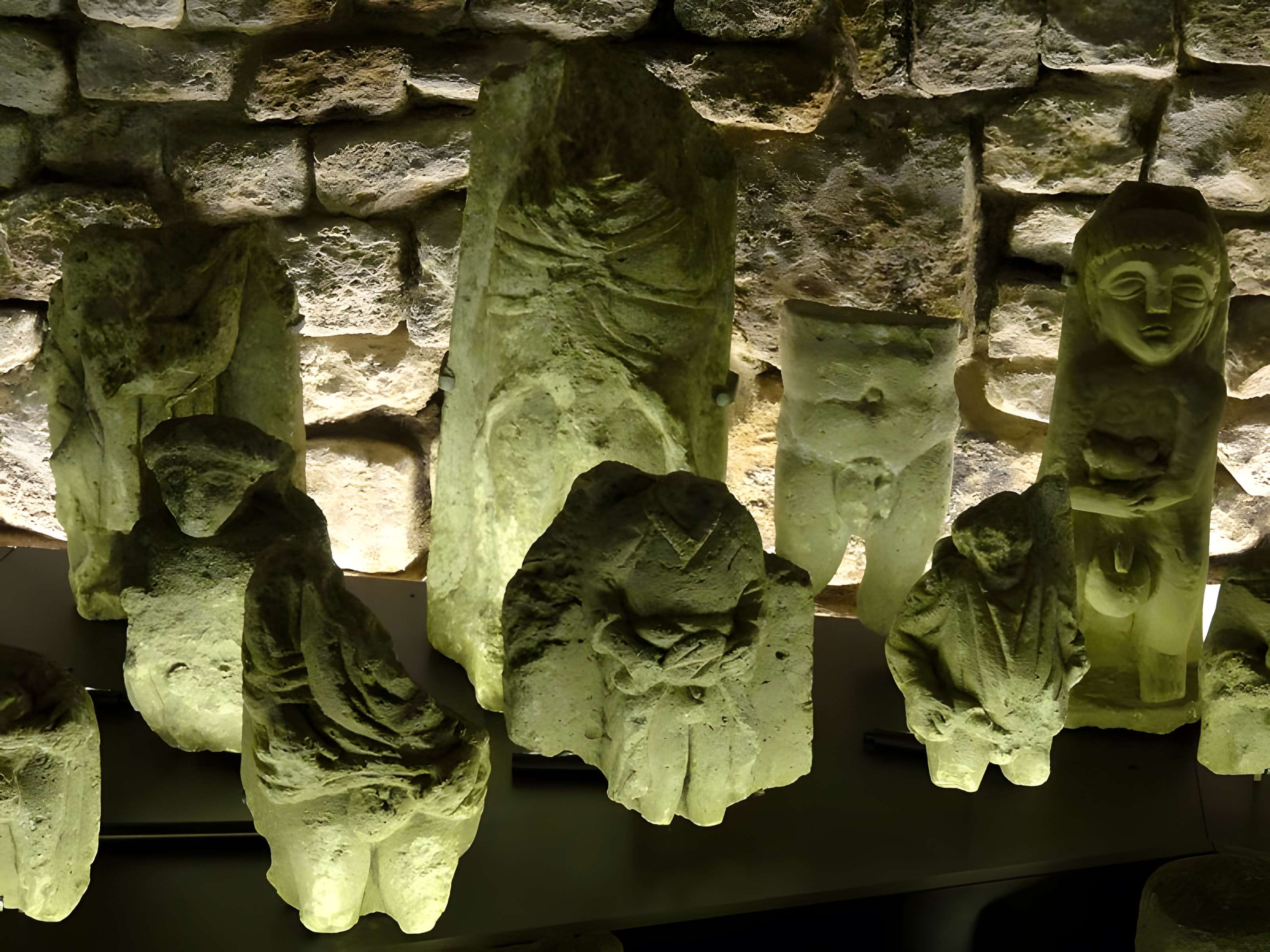 Temple gallo-romain de la forêt d'Halatte à Ognon