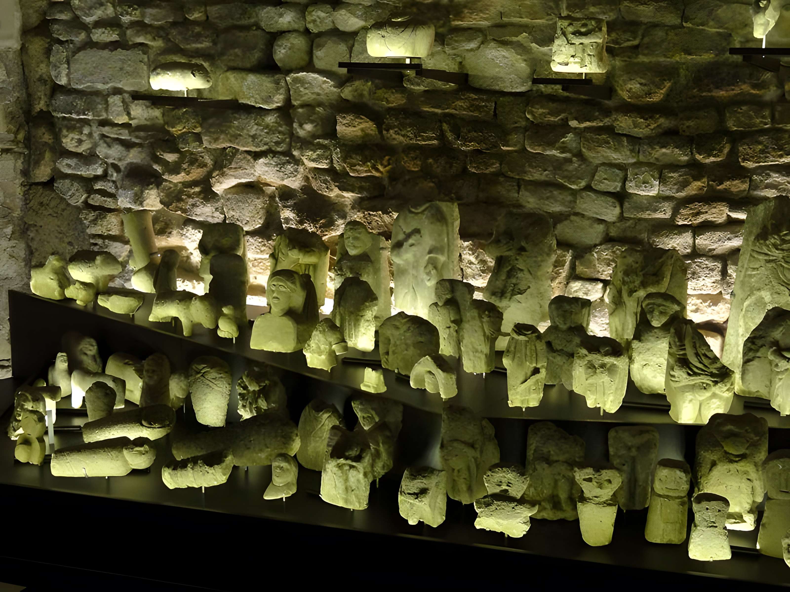 Temple gallo-romain de la forêt d'Halatte à Ognon