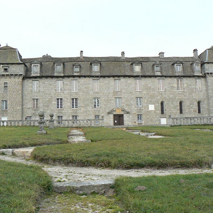 Photo de Château de la Baume à Prinsuéjols