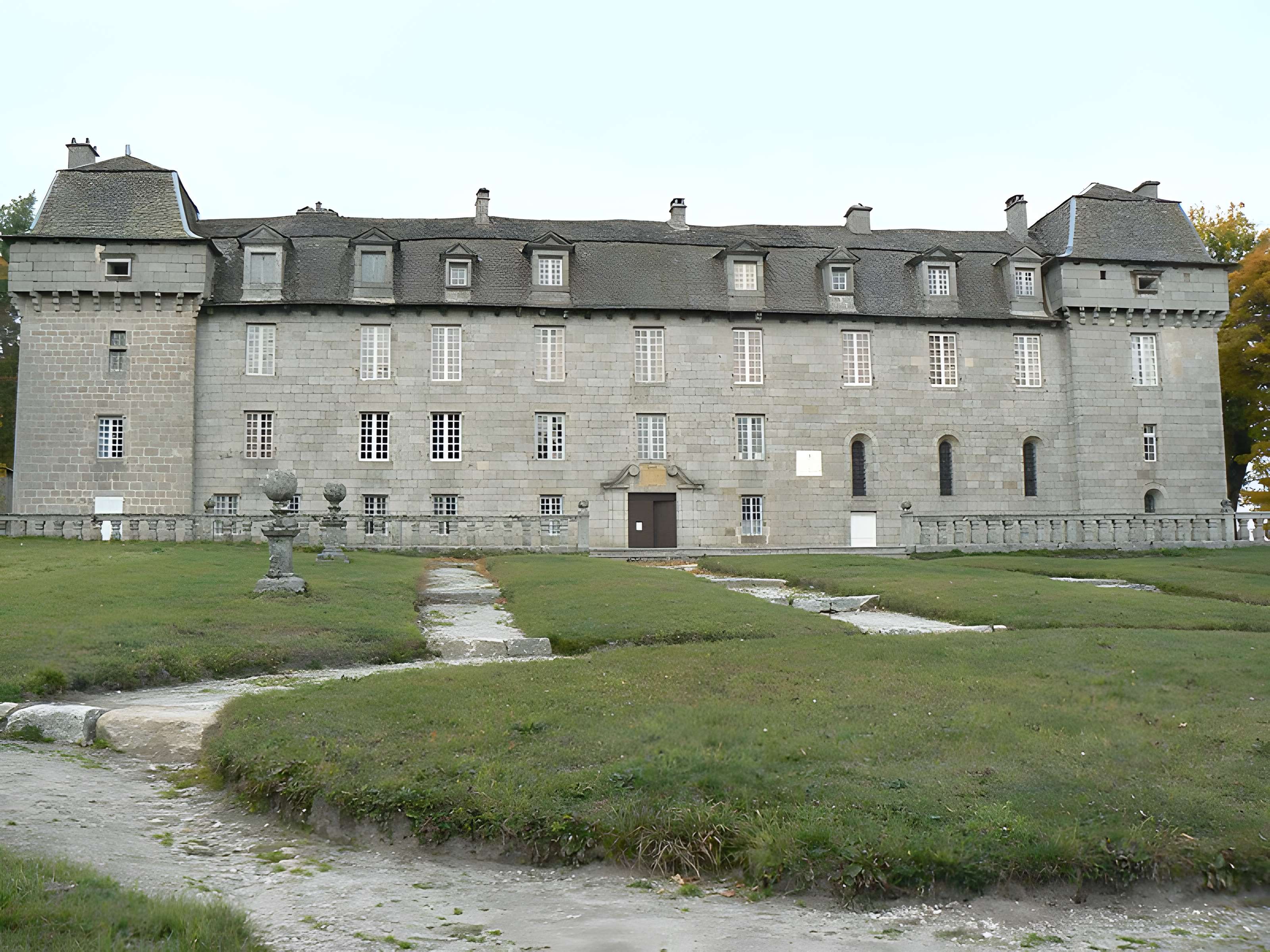 Château de la Baume à Prinsuéjols