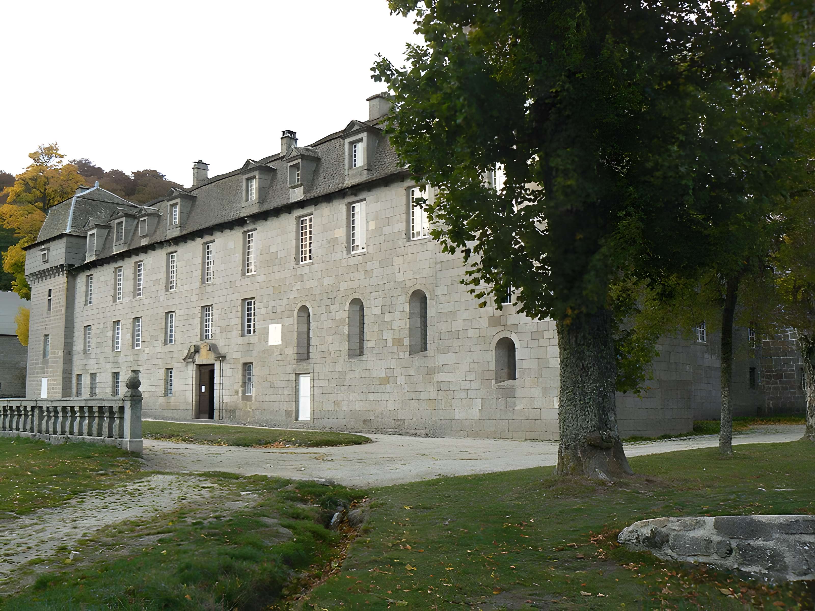 Château de la Baume à Prinsuéjols