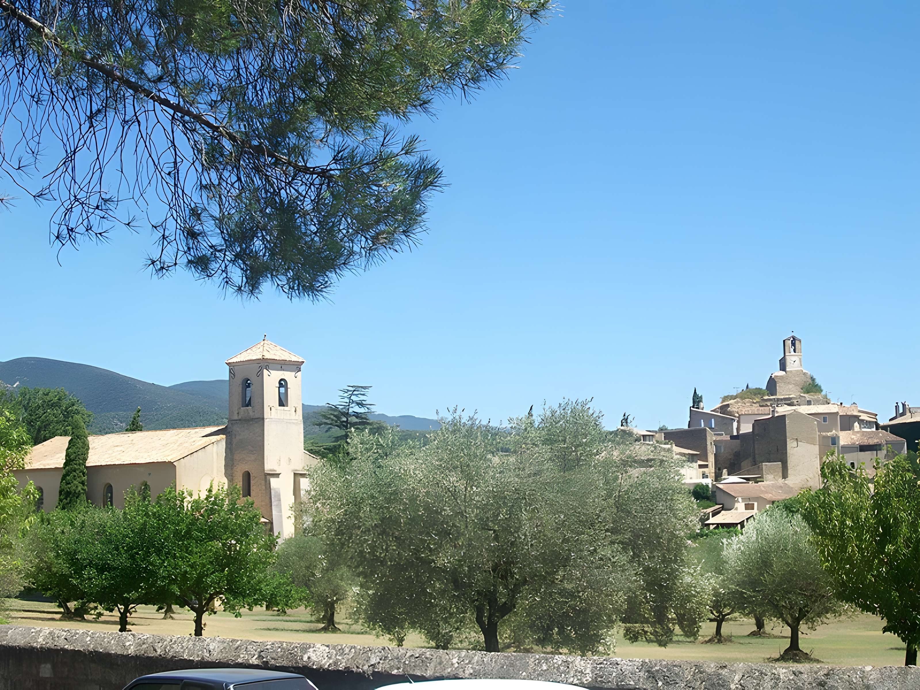 Temple protestant de Lourmarin