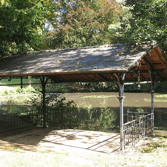 Photo de Château de La Boissière à La Boissière-École