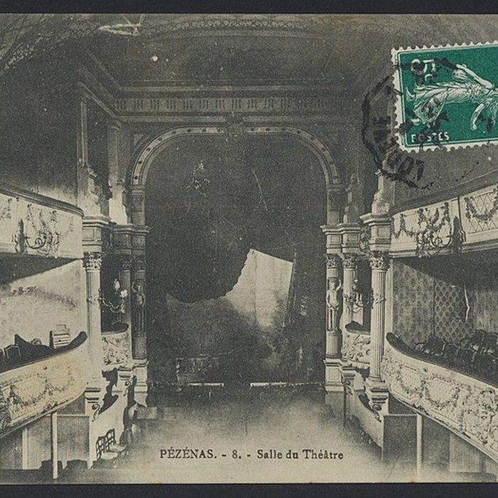 Photo de Théâtre, ancienne église des Pénitents Noirs
