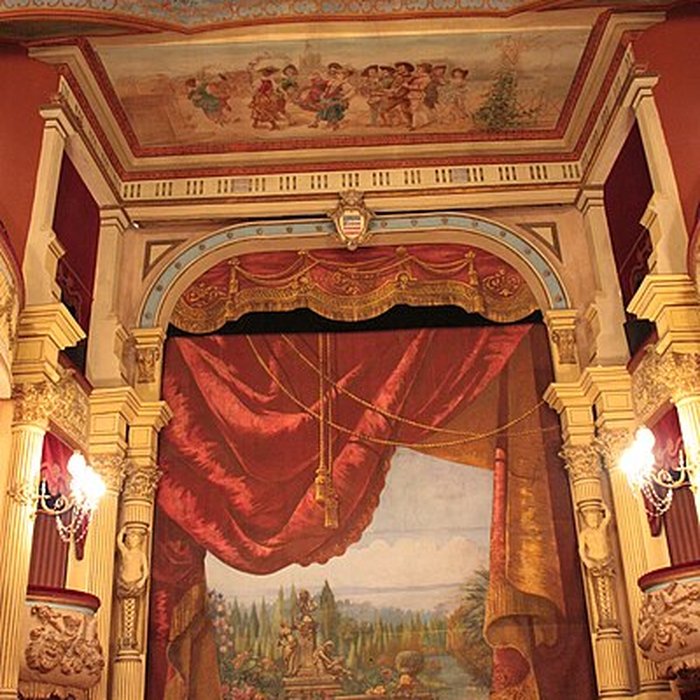 Photo de Théâtre, ancienne église des Pénitents Noirs