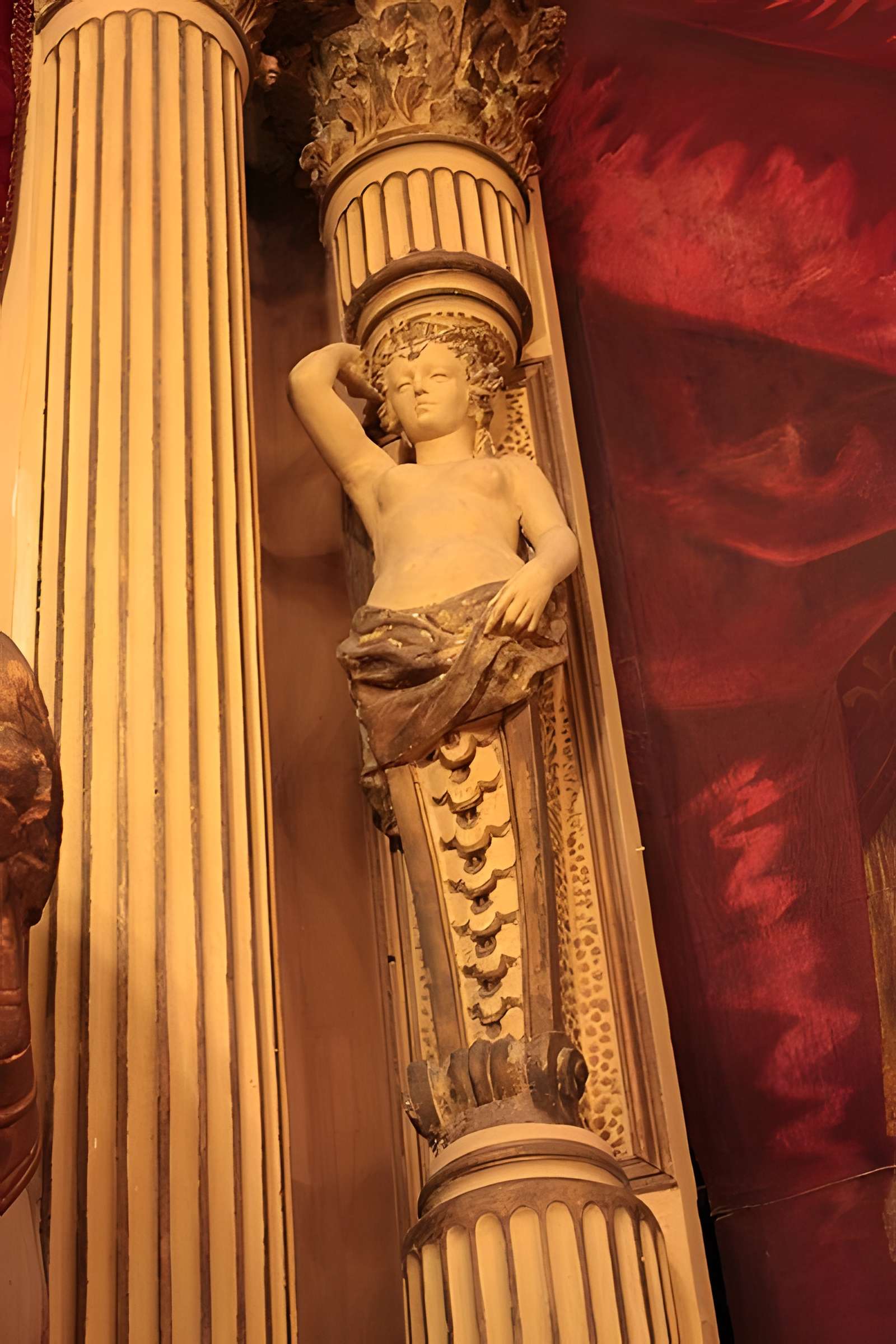 Théâtre, ancienne église des Pénitents Noirs