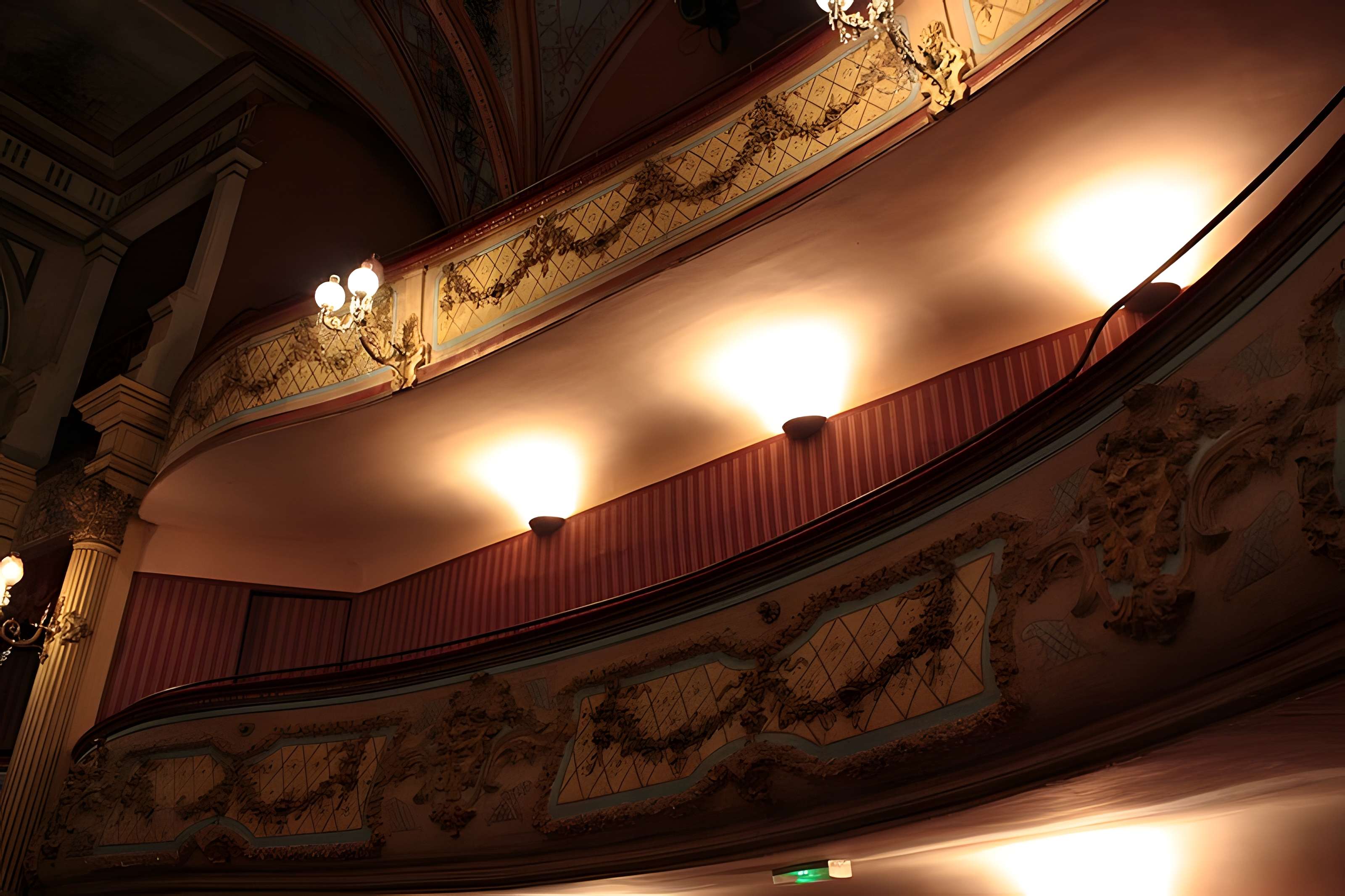 Théâtre, ancienne église des Pénitents Noirs