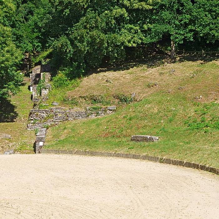 Photo de Théâtre gallo-romain de Gennes