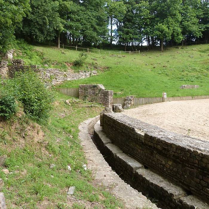 Photo de Théâtre gallo-romain de Gennes