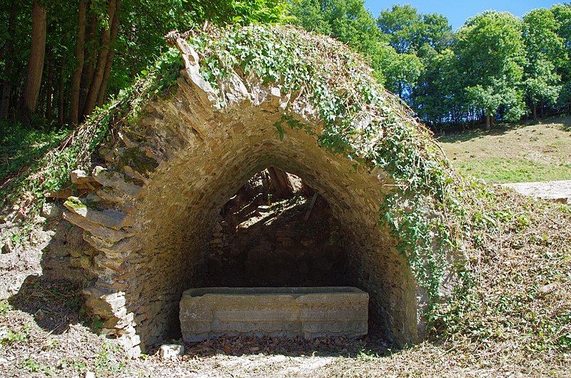 Théâtre gallo-romain de Gennes