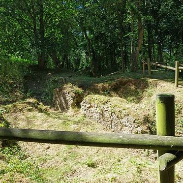 Théâtre gallo-romain de Gennes