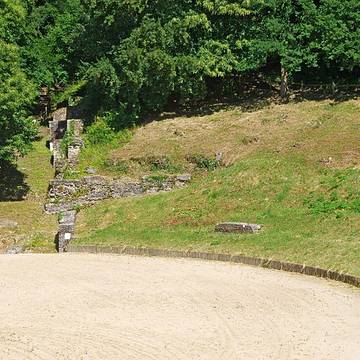 Théâtre gallo-romain de Gennes