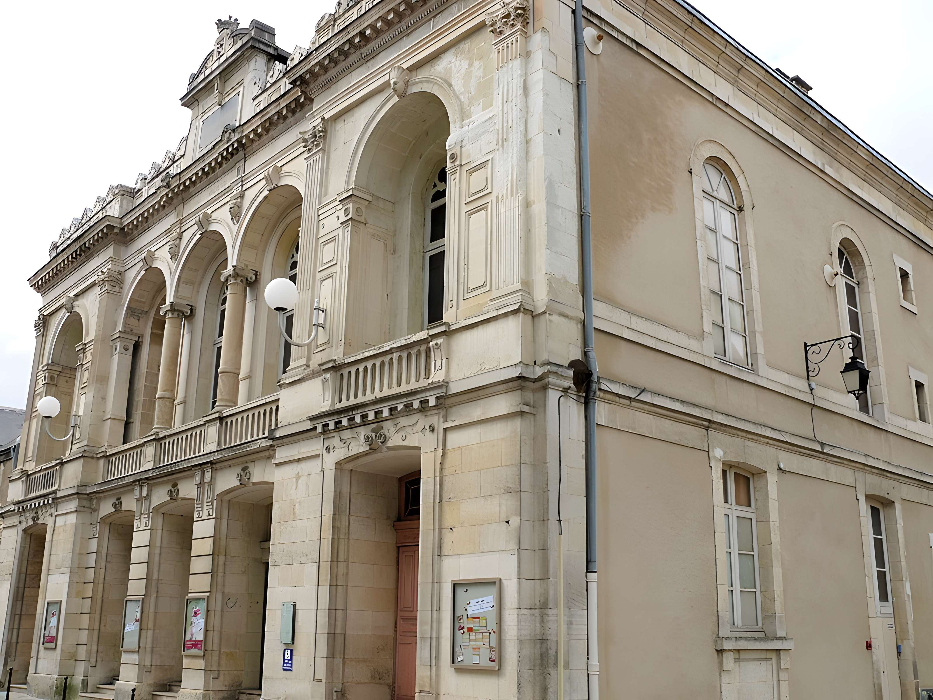 Théâtre municipal Jacques-Coeur à Bourges