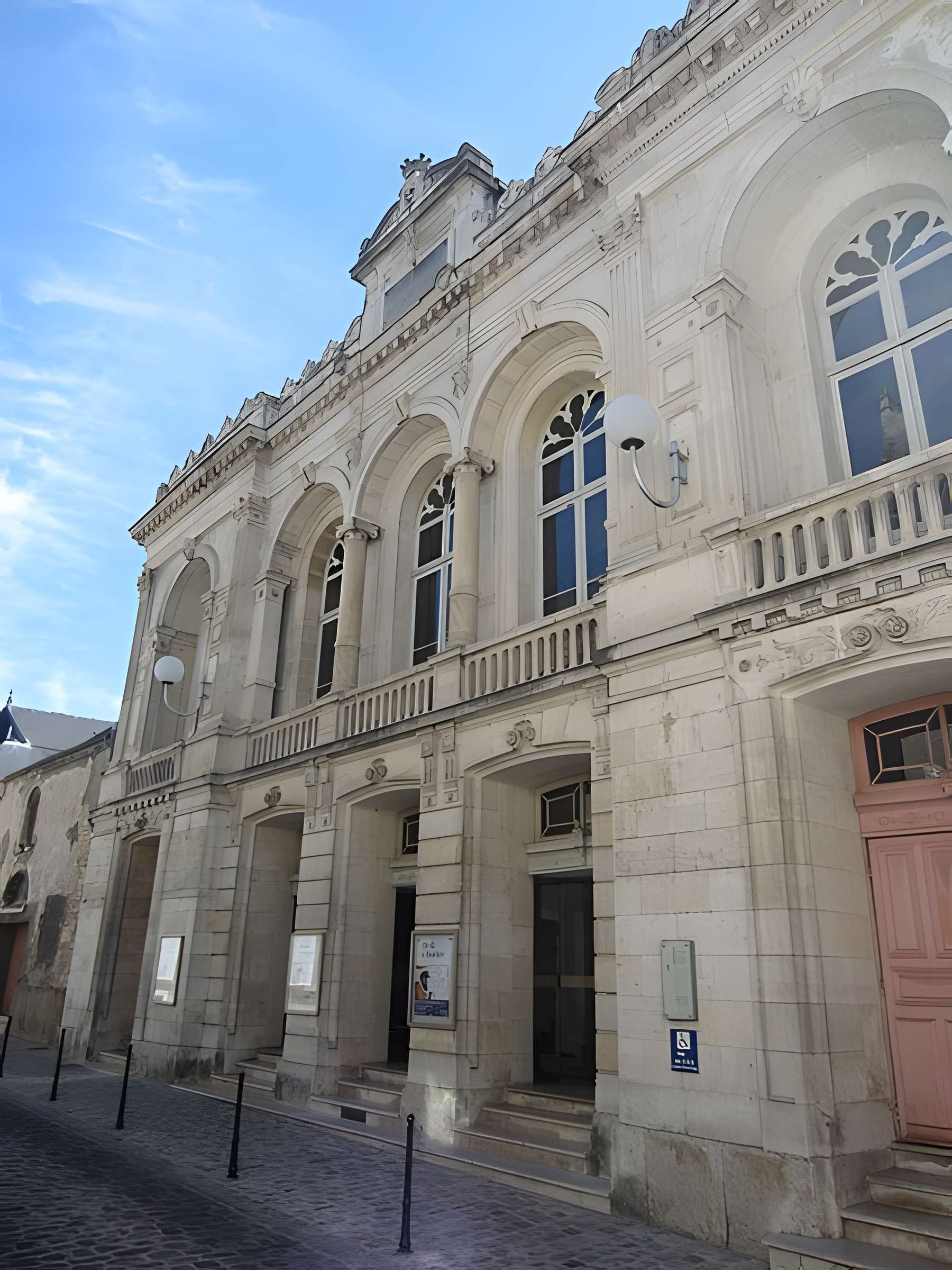 Théâtre municipal Jacques-Coeur à Bourges