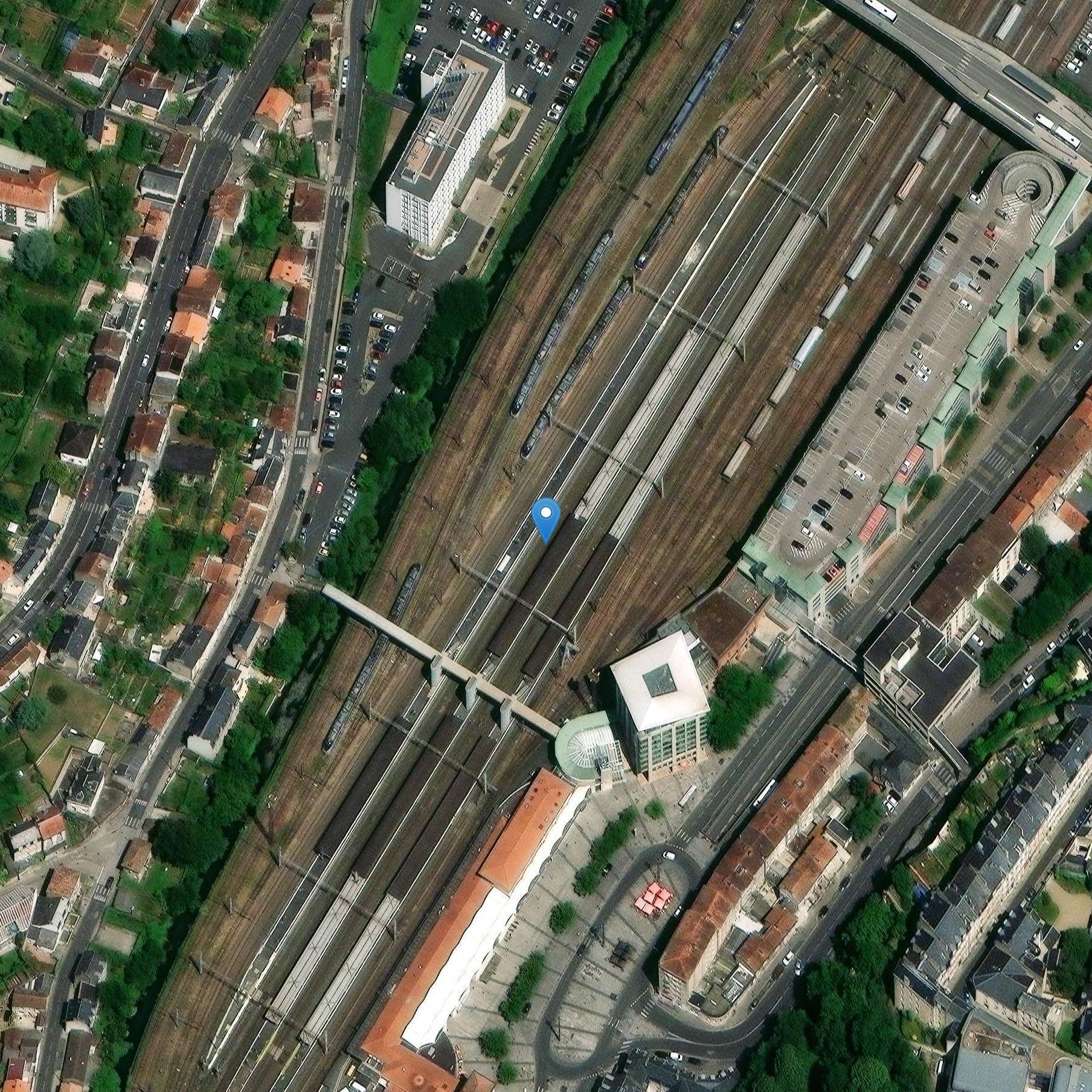 Photo de 普瓦捷斯的加洛-罗马浴场