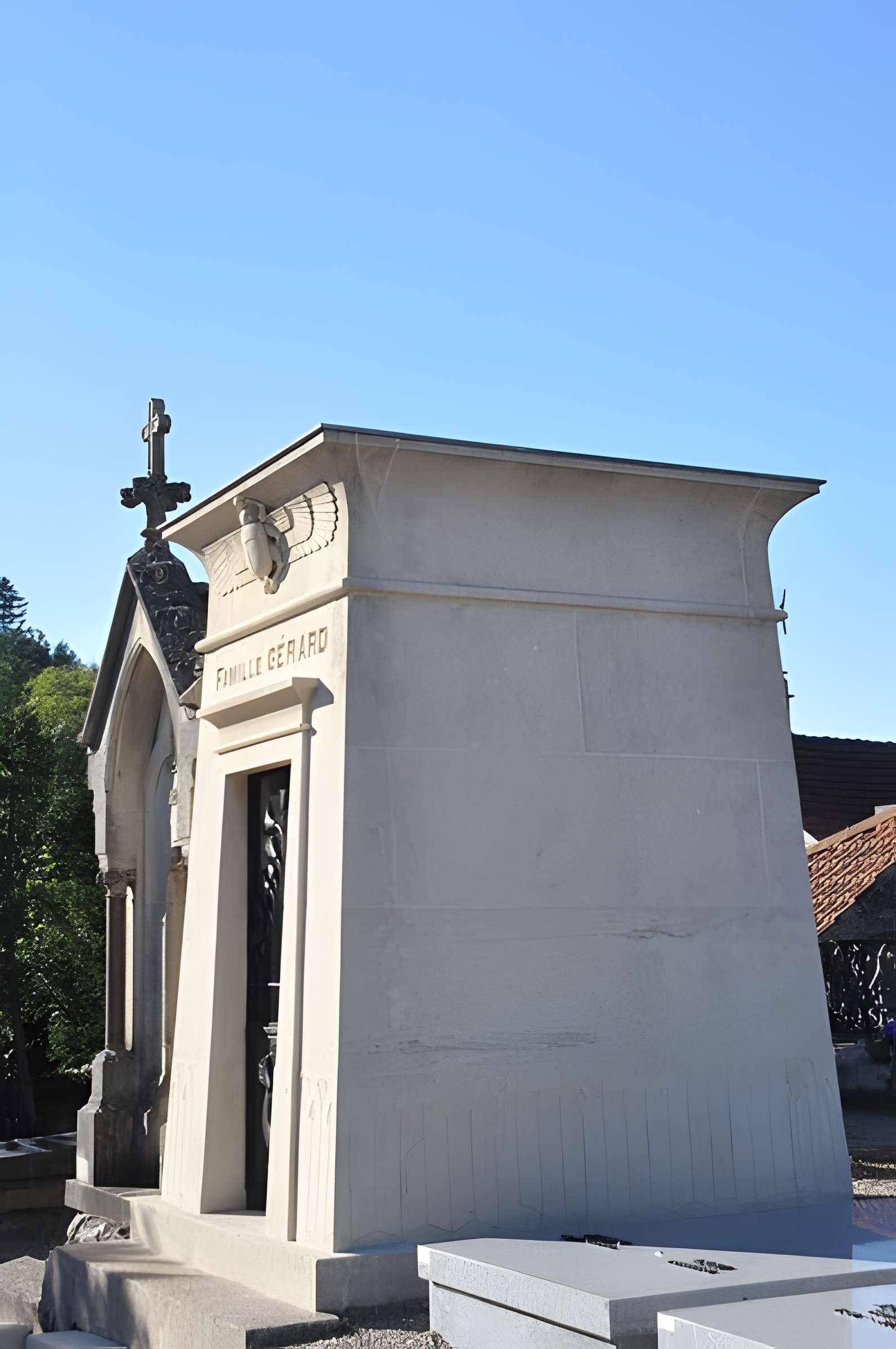 Tombe de la famille Gérard à Jussey 