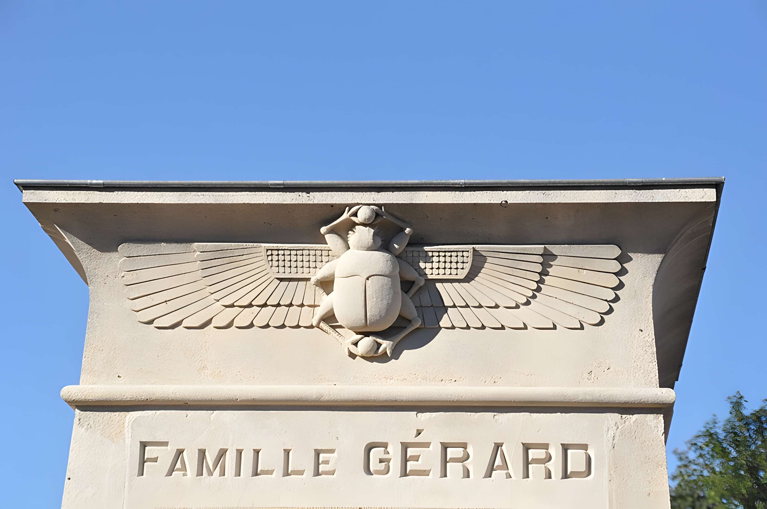 Tombe de la famille Gérard à Jussey