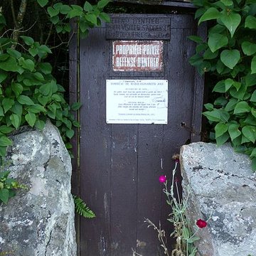 Tombeau de Marie Joly à Soumont-Saint-Quentin