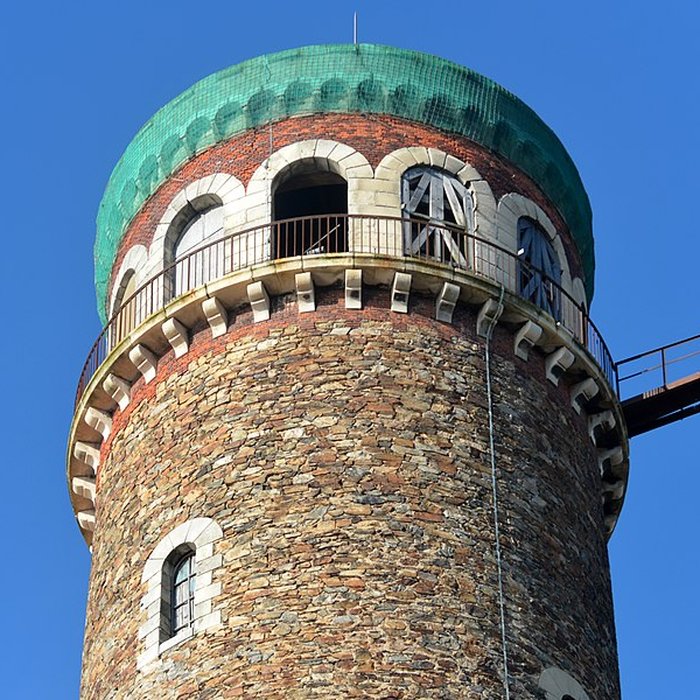 Photo de Tour à plomb de Couëron