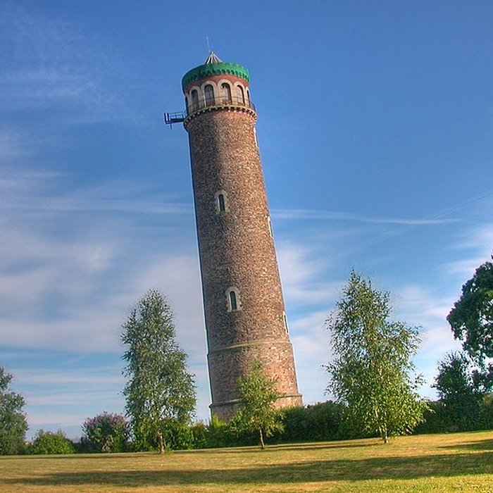 Photo de Tour à plomb de Couëron