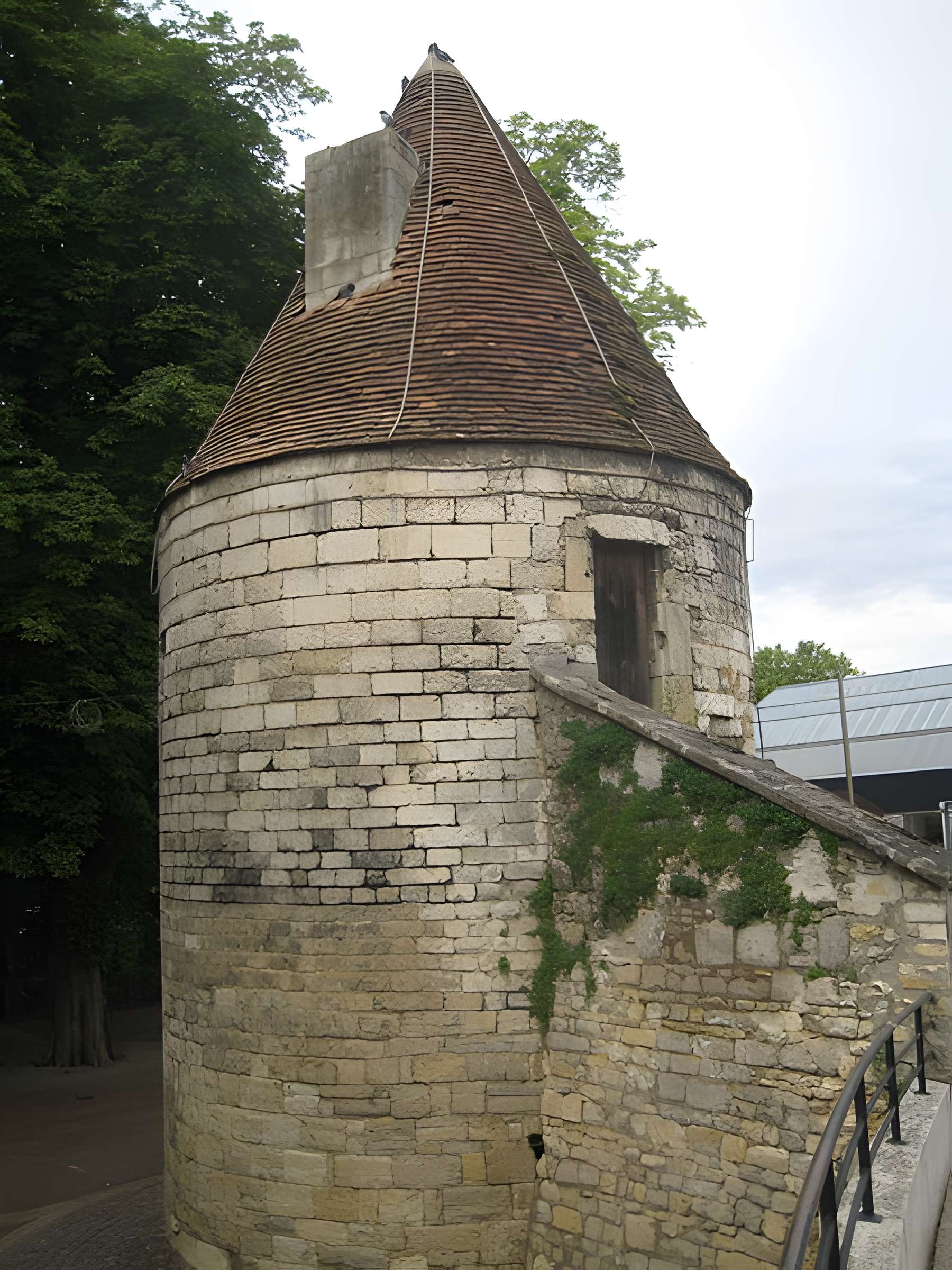 Tour à poudre de Bourges