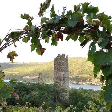 Tour blanche dArras-sur-Rhône