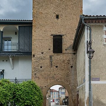 Tour carrée de Trie-sur-Baïse